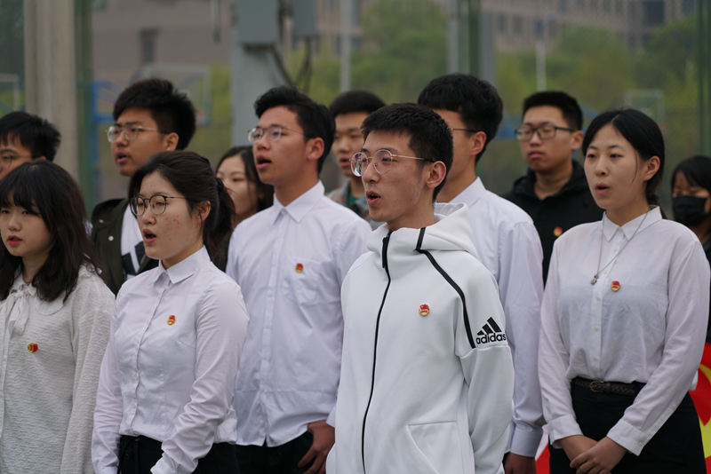 包含北京国安内部会议纪要流出：今晚复出首秀，欧篮联使命明确，轮换策略成焦点的词条