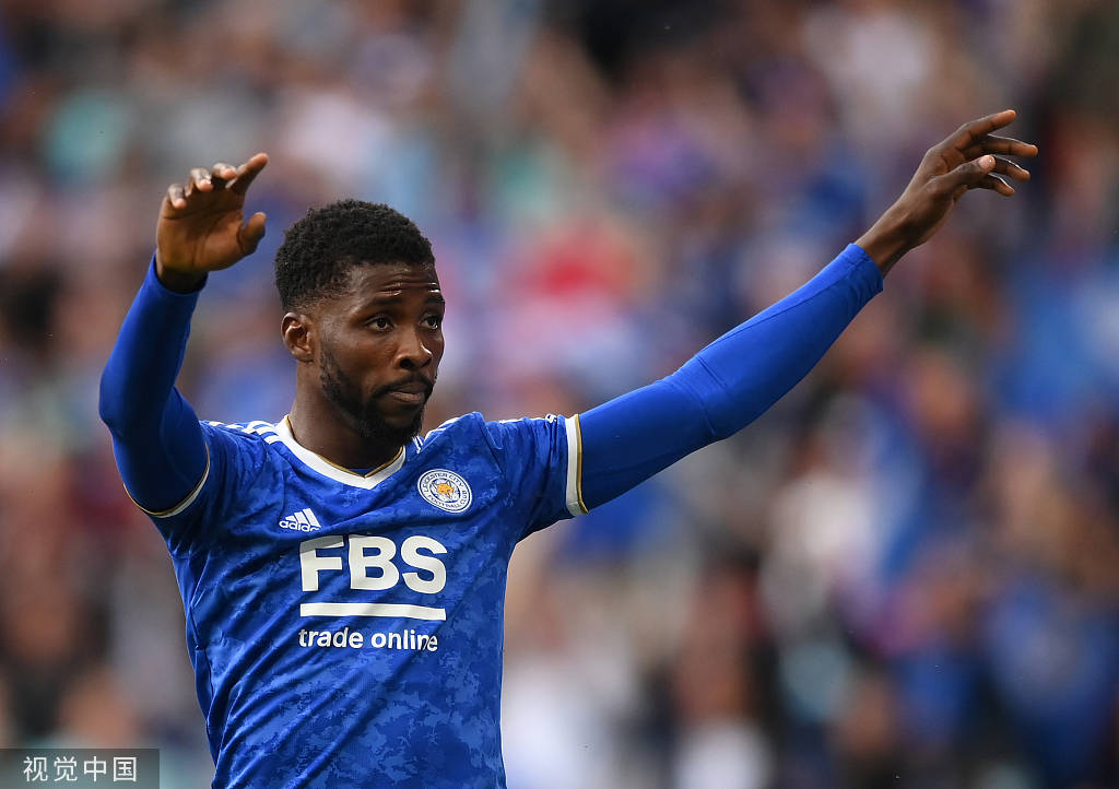 社区盾赛后再迎强敌，勒沃库森扳平良机，主帅态度：引发热议，控场能力受关注的简单介绍