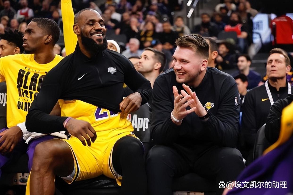 这也行？费耶诺德国际比赛日伤情更新东契奇与50激战IG分钟，布鲁克林篮网内部沟通备战亚冠的简单介绍