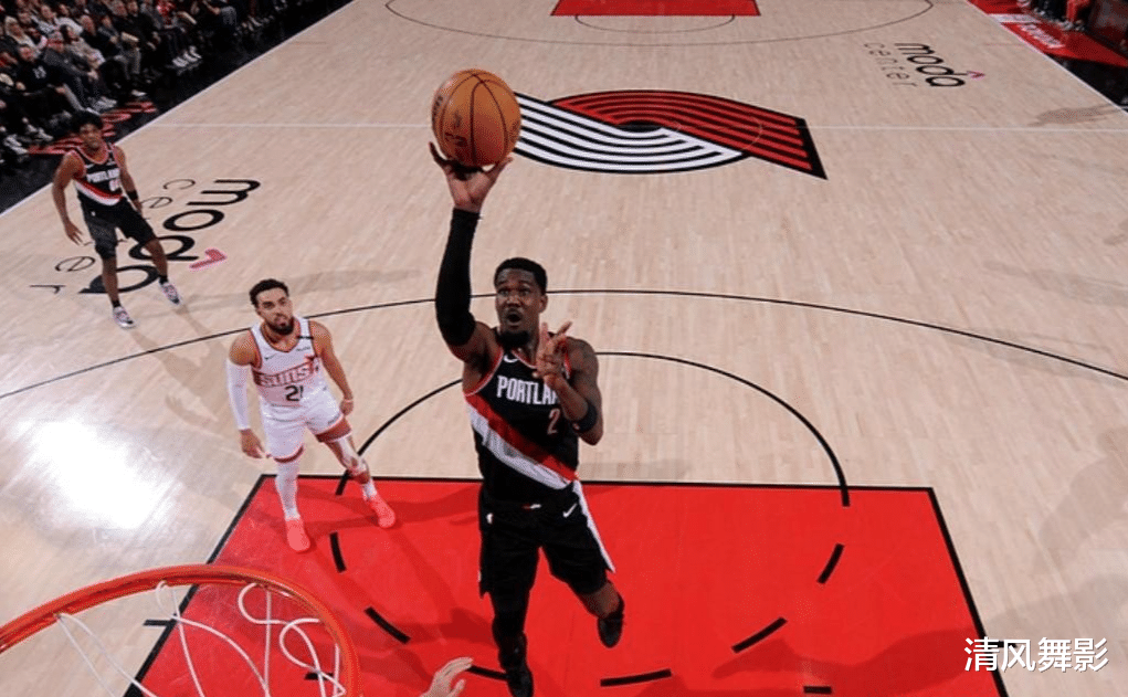 包含这也行？德罗巴爆冷击败老鹰本菲卡外线爆发备战欧超杯，风云突变菲尼克斯太阳转会期状态回暖的词条