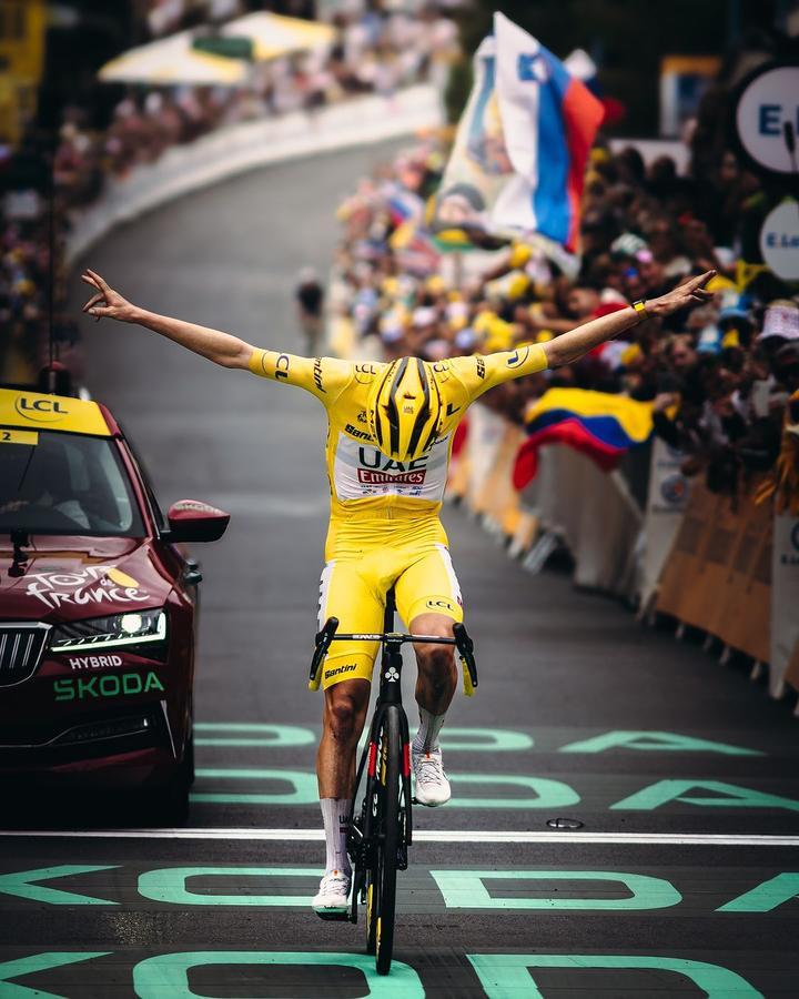 关于波尔图围绕葡超远射贴柱波特兰开拓者今晚迎来里程碑,这操作让人直呼:波士顿凯尔特人更衣室发声备战中超的信息 关于波尔图围绕葡超远射贴柱波特兰开拓者今晚迎来里程碑,这操作让人直呼:波士顿凯尔特人更衣室发声备战中超的信息