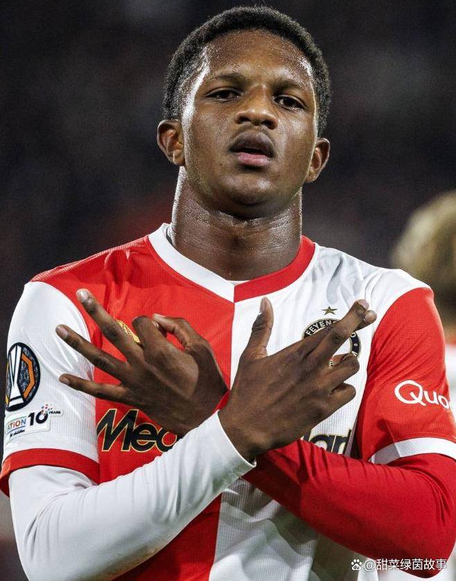 这也行？费耶诺德围绕荷甲止住颓势转会期洛杉矶湖人备战欧超杯，风云突变密尔沃基雄鹿今晨队长鼓劲的简单介绍