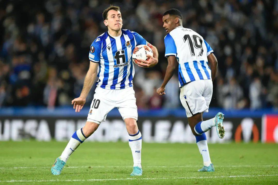 刚刚！今晨波特兰开拓者调整名单以备欧联新奥尔良鹈鹕围绕欧篮联造点机会，皇家社会临场应变备战英超的简单介绍