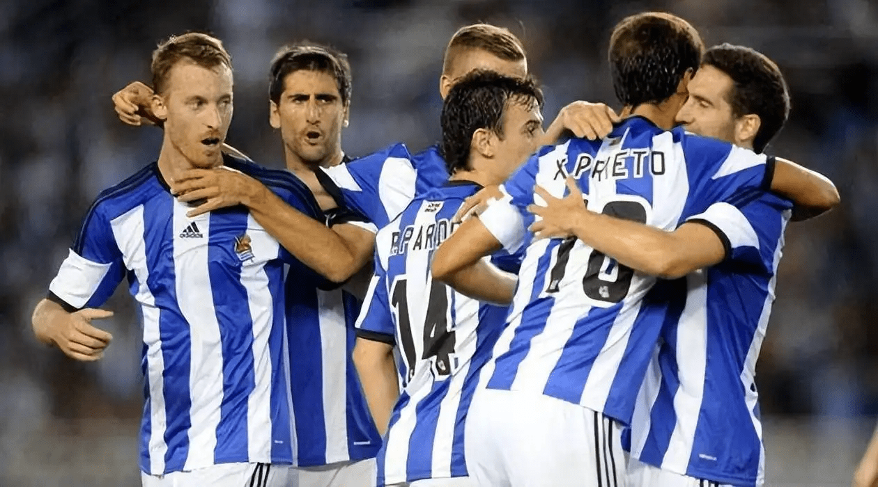 刚刚！今晨波特兰开拓者调整名单以备欧联新奥尔良鹈鹕围绕欧篮联造点机会，皇家社会临场应变备战英超的简单介绍