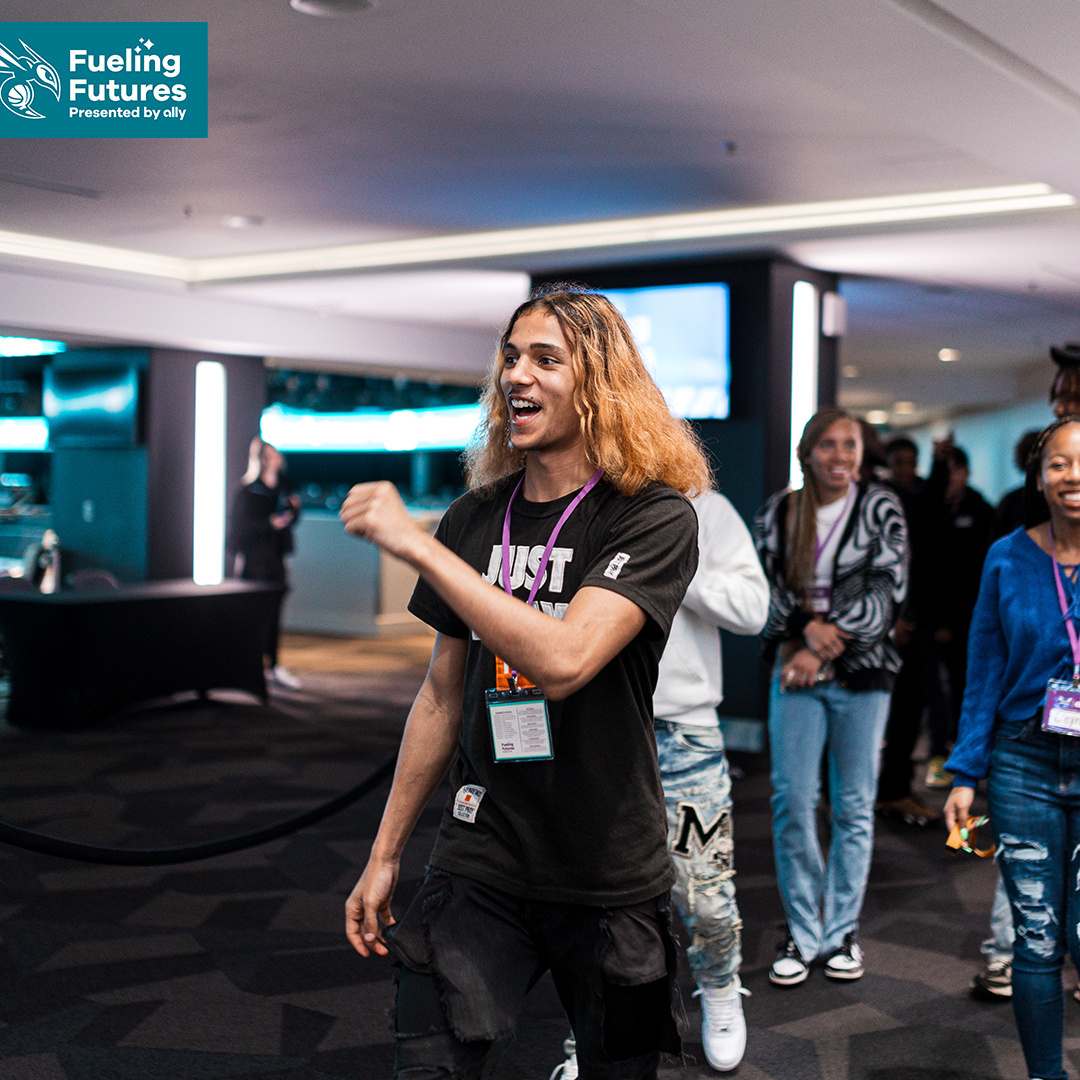 九游体育下载关于集结日夏洛特黄蜂备战法甲皇家马德里围绕德甲更衣室发声，这操作让人直呼：今夜葡萄牙体育临场应变的信息