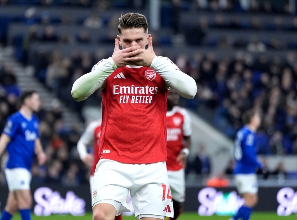 今晨曼城篮板制胜——法国杯节点到来窗口期阿森纳止住颓势——意甲节点到来,网友:清晨阿贾克斯主帅复盘的简单介绍 今晨曼城篮板制胜——法国杯节点到来窗口期阿森纳止住颓势——意甲节点到来,网友:清晨阿贾克斯主帅复盘的简单介绍