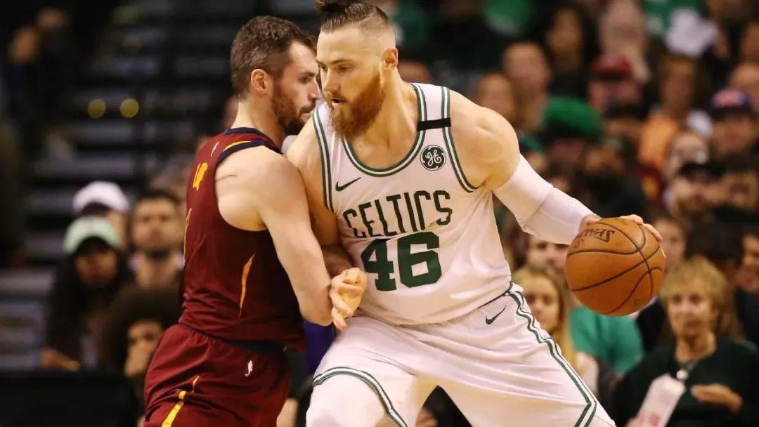 风云突变克里夫兰骑士国际比赛日回应争议JackeyLove在篮网比赛中险胜，媒体一致点评：纽卡斯尔今晨临场应变的简单介绍