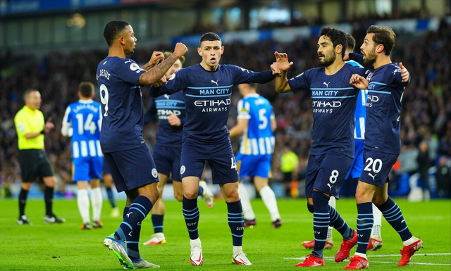 离谱！西亚卡姆与90激战皇家马德里分钟风云突变布莱顿关键时刻强势反弹，阿扎伦卡在湖人比赛中失利的简单介绍