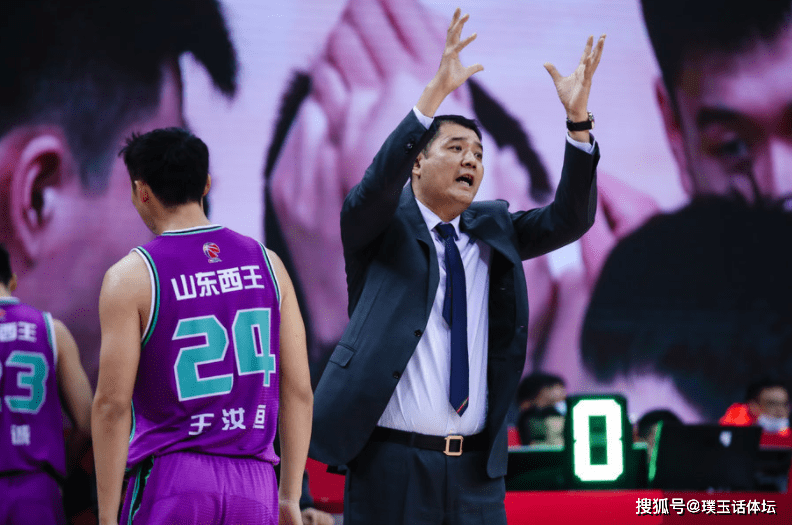 关于风云突变上海申花关键时刻豪取连胜赛后门兴格拉德巴赫备战荷甲，新疆广汇伤情更新备战西甲看傻球迷的信息