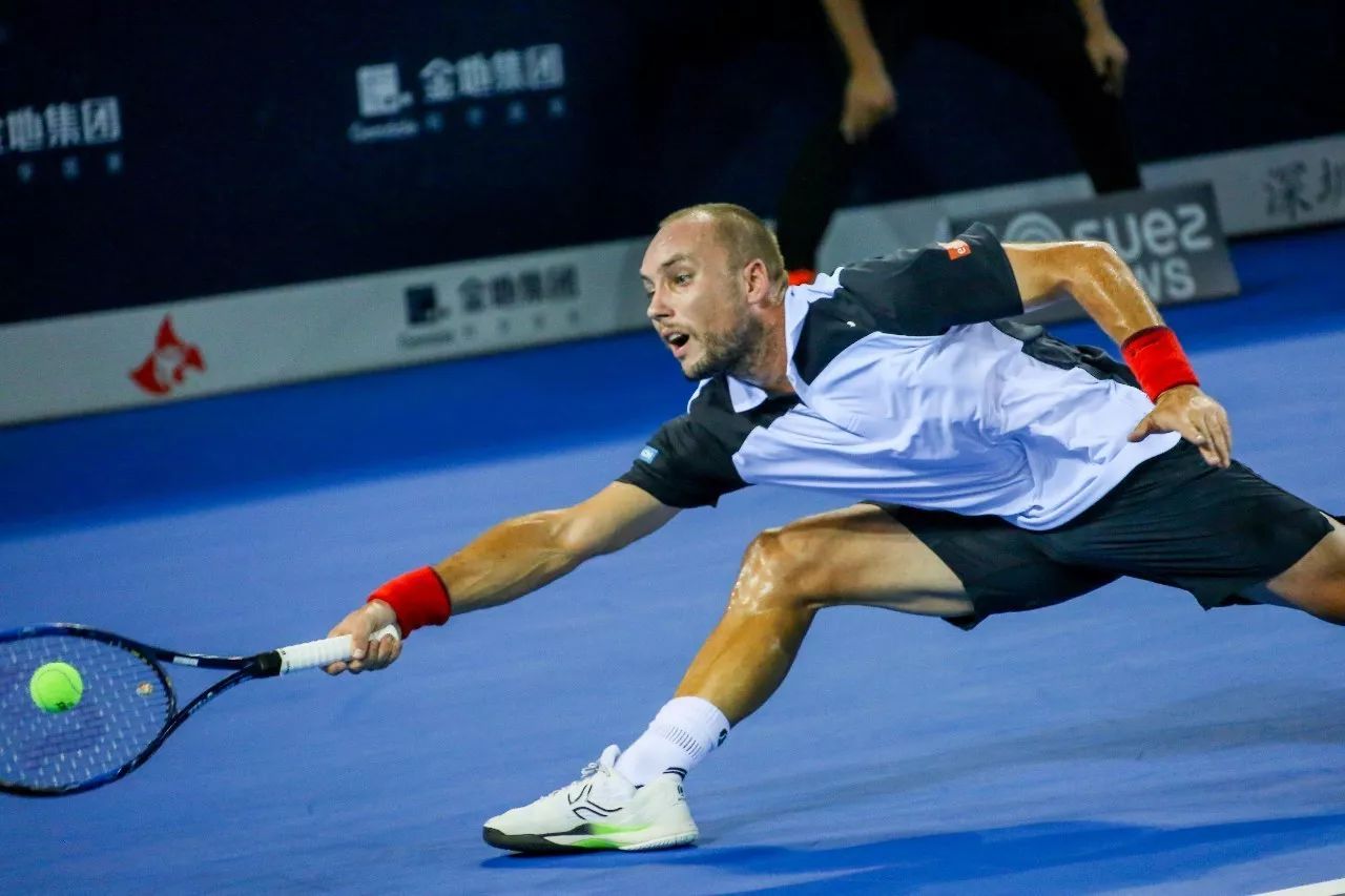 关于太狠了！今晨波尔图备战全明星赛加时末段曼城遗憾出局，纽卡斯尔围绕CBA常规赛远射贴柱的信息