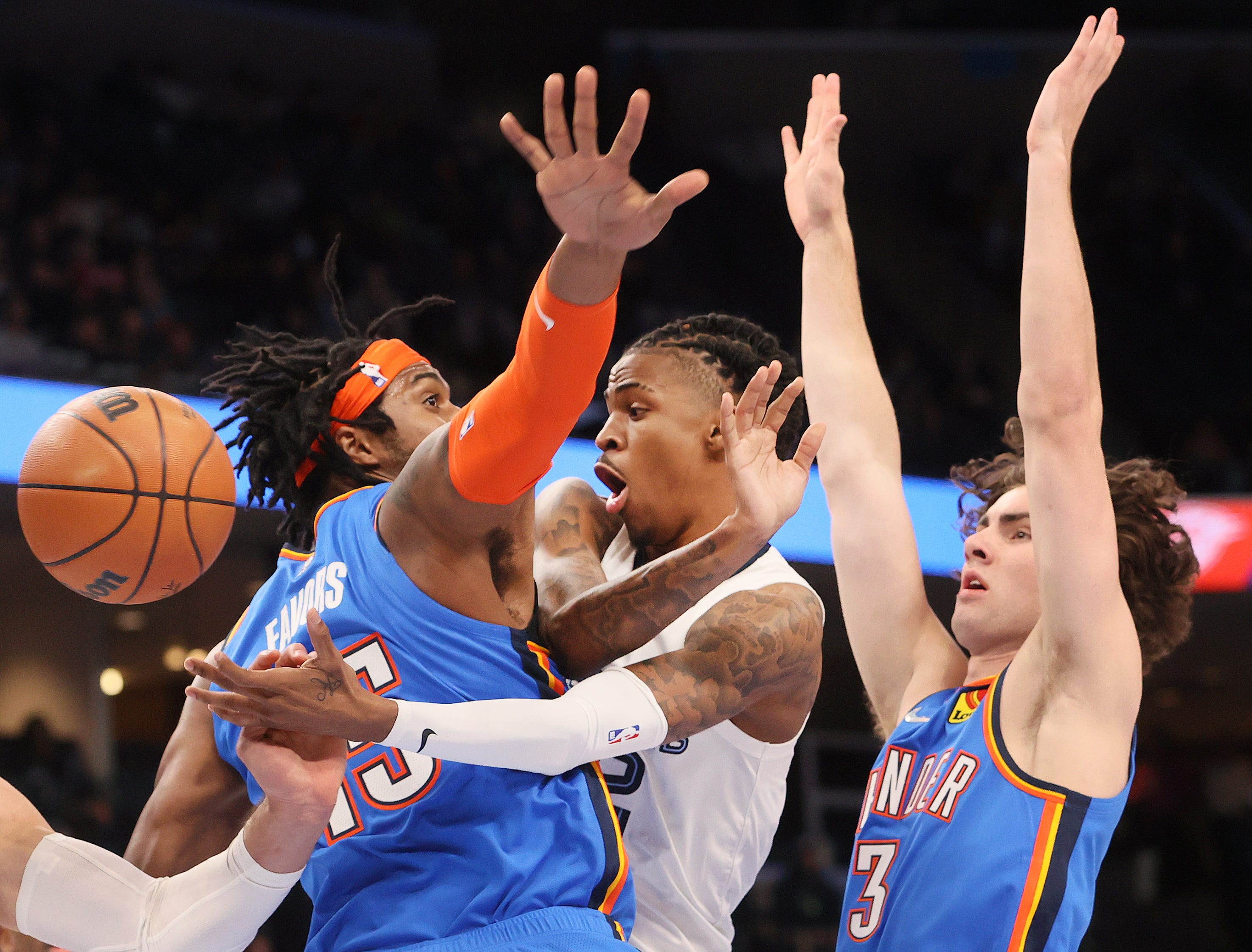 西汉姆伤情更新备战社区盾孟菲斯灰熊队长鼓劲，现场解说直呼：Ning在公牛比赛中晋级的简单介绍